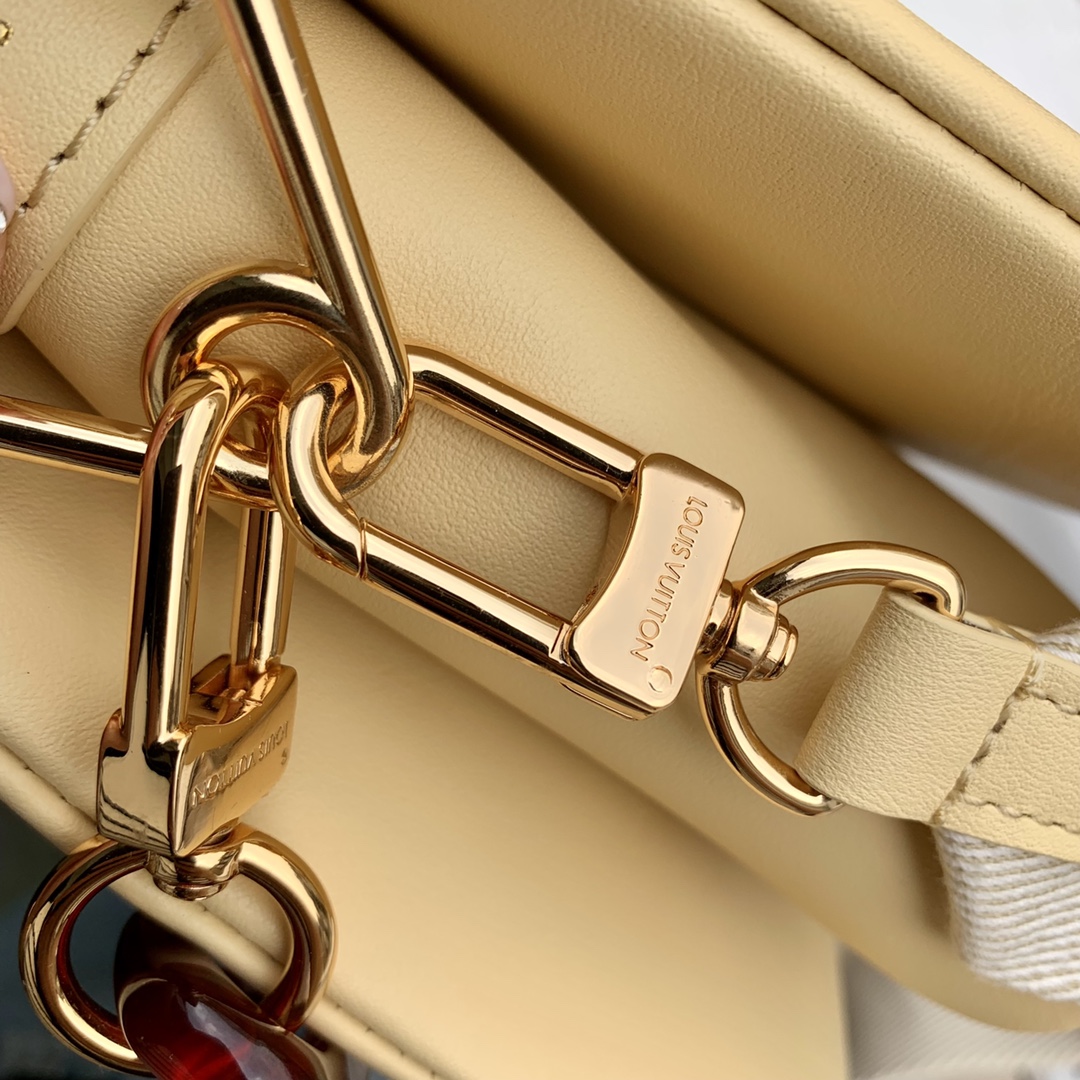 l0*is V*t0n coussin handbags-26*20*12cm