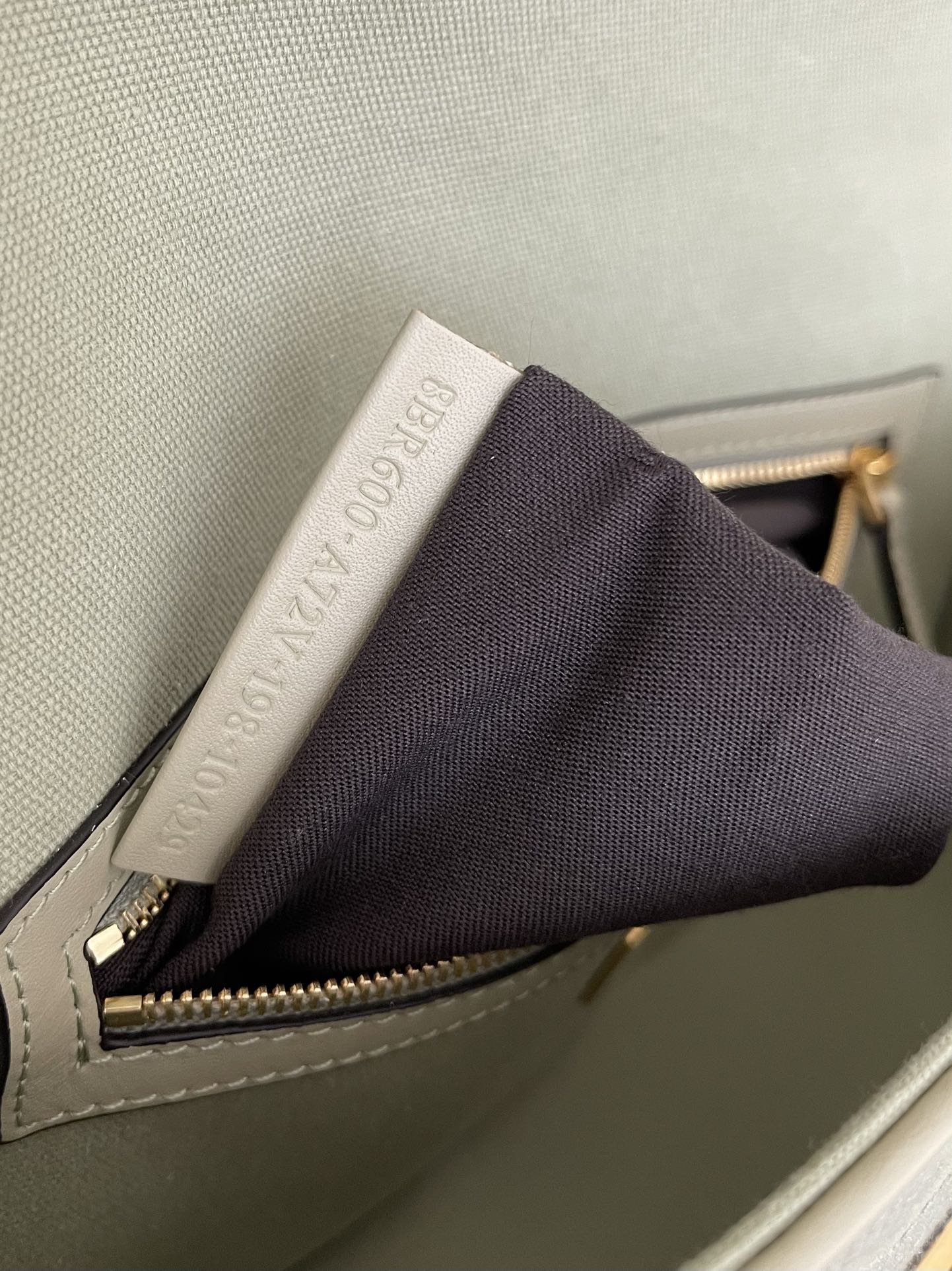 F**di baguette bag-26x14x4cm