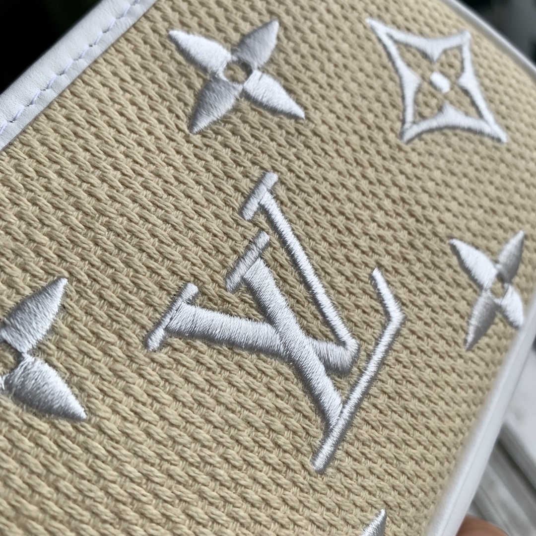 l0*is V*t0n mini pochette accessories-15.5 x 10.5 x 4cm