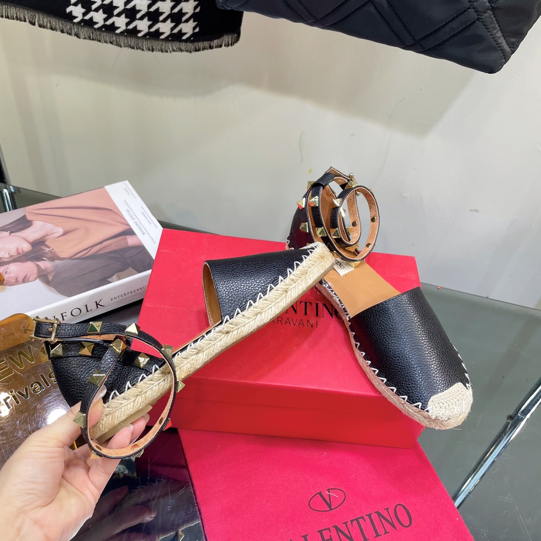 Va1e*ntin0 espadrilles