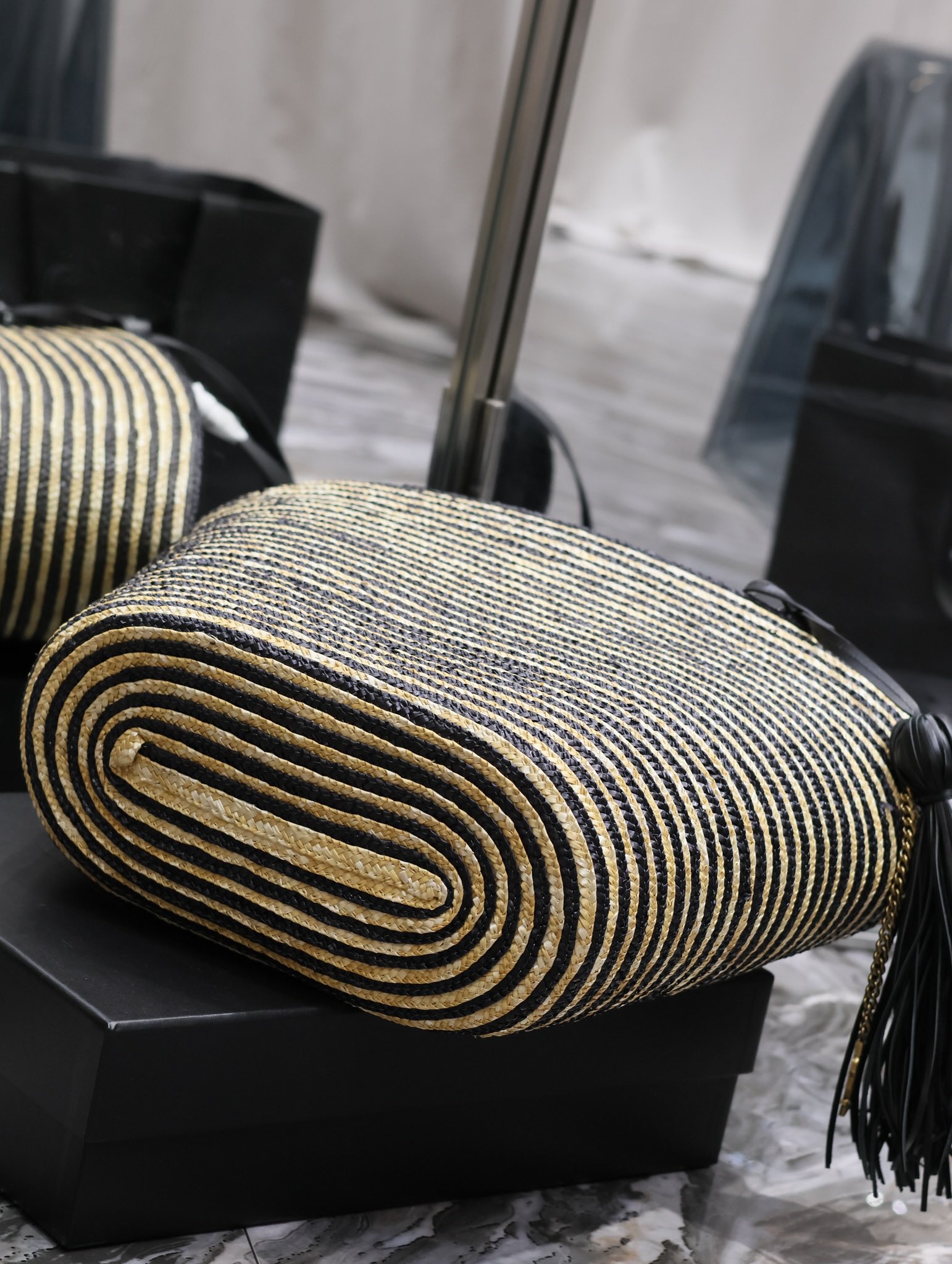 Y*L raffia rattan bag-30×28×15cm