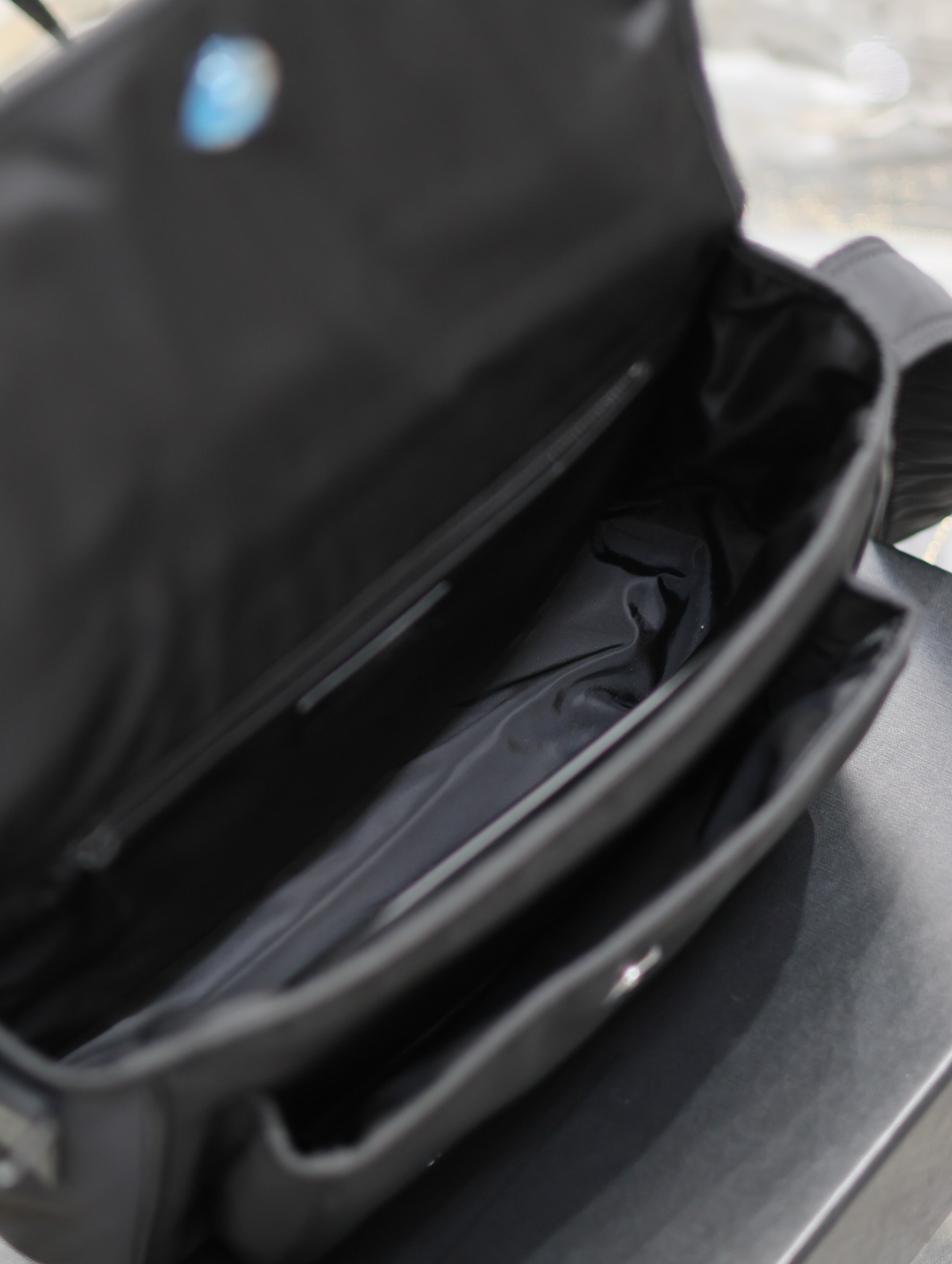 Y*L niki bag-28*20*8.5cm