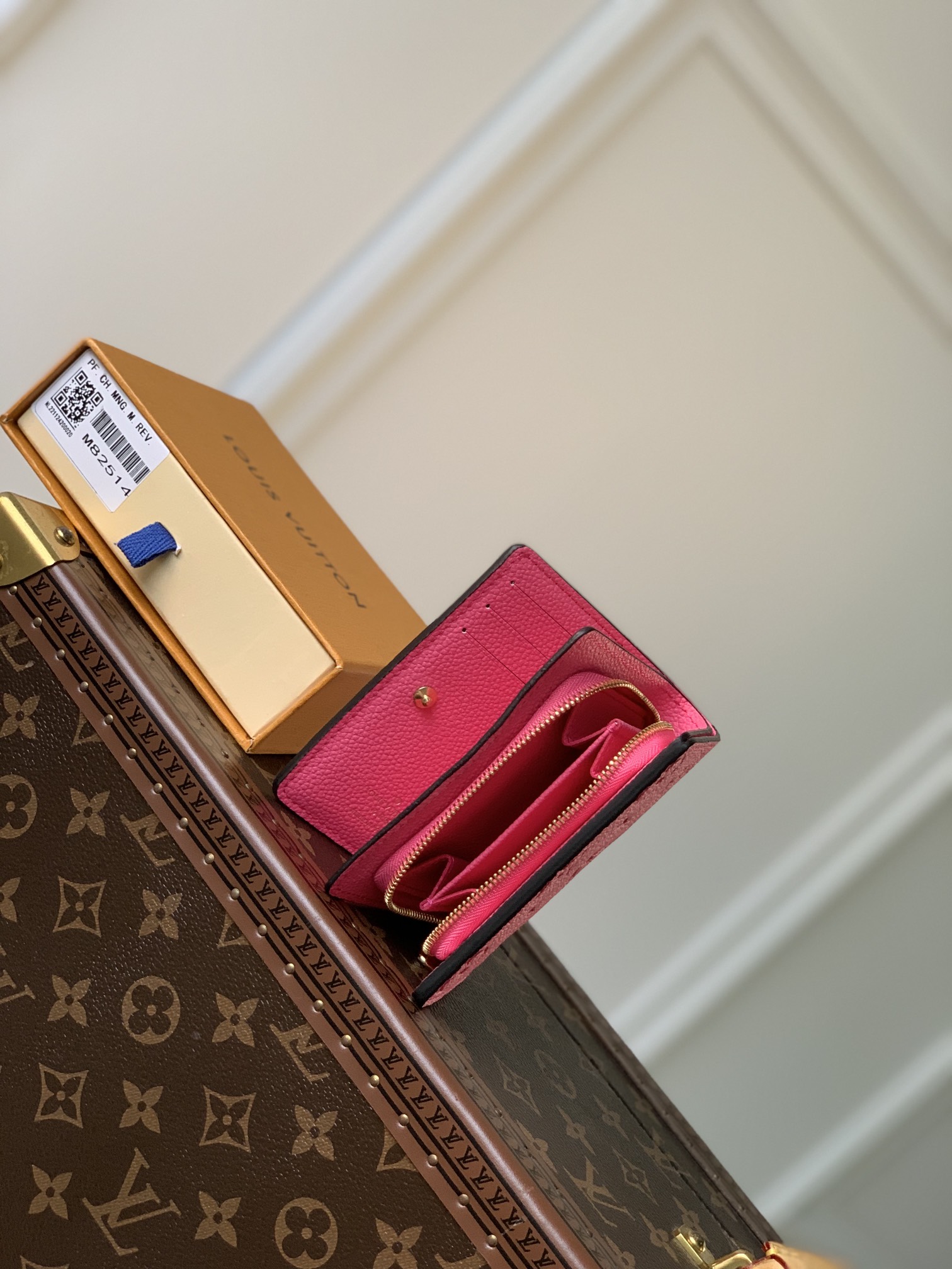 l0*is V*t0n wallet-11×8.5×3.5cm