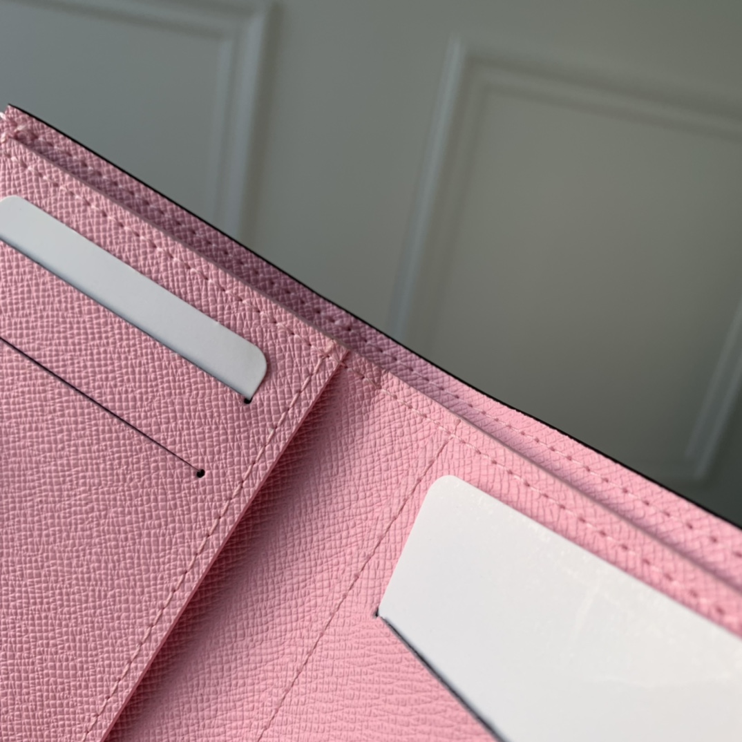 l0*is V*t0n wallet- m82381-9×11.5×1.5cm