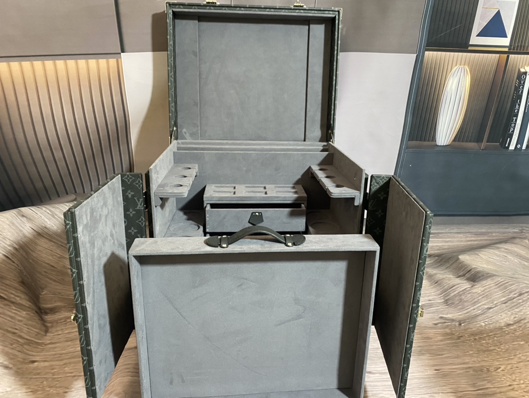 l0*is v*t0n cusT0m order small wine box (black flower + grey)-46*37*50cm