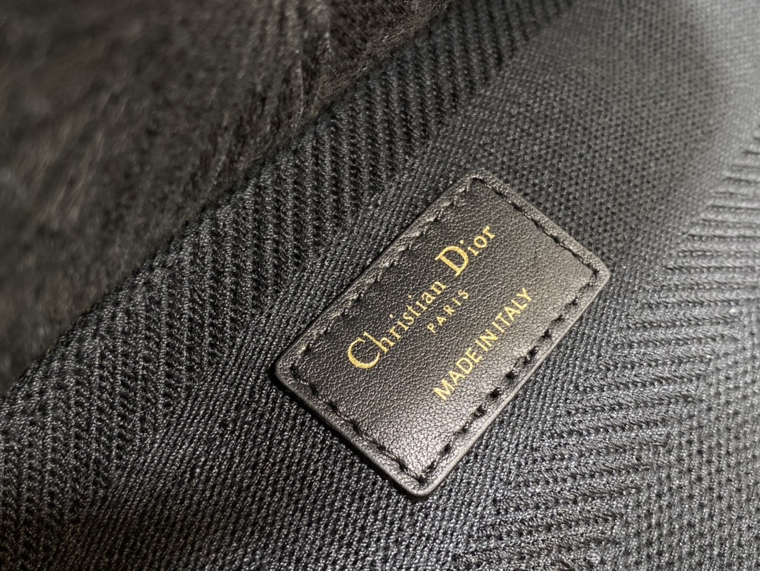 lady D*or handle bag-24×20×11cm