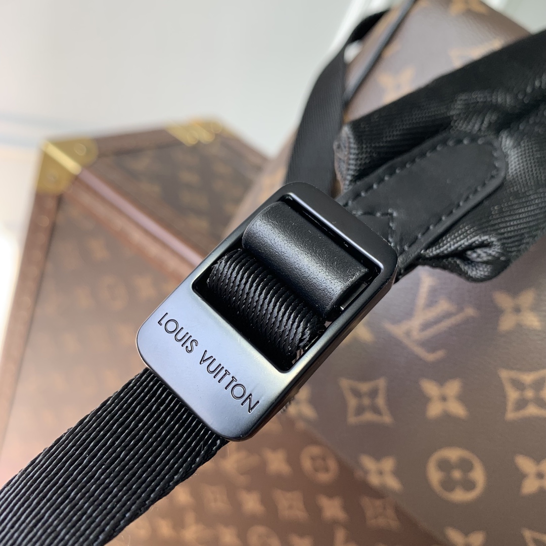 l0*is V*t0n montsouris backpack-32 x 40 x 19cm