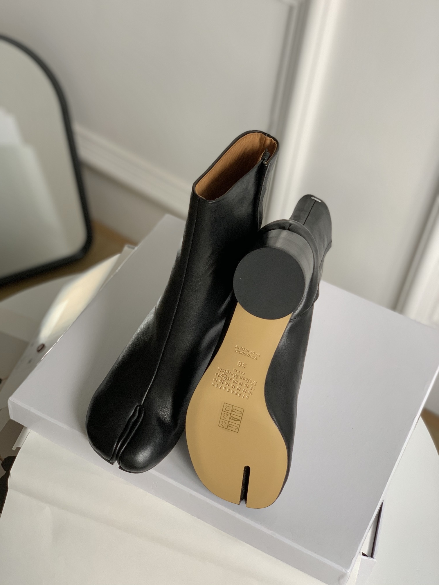 ma1s0n Marg*e1a boots