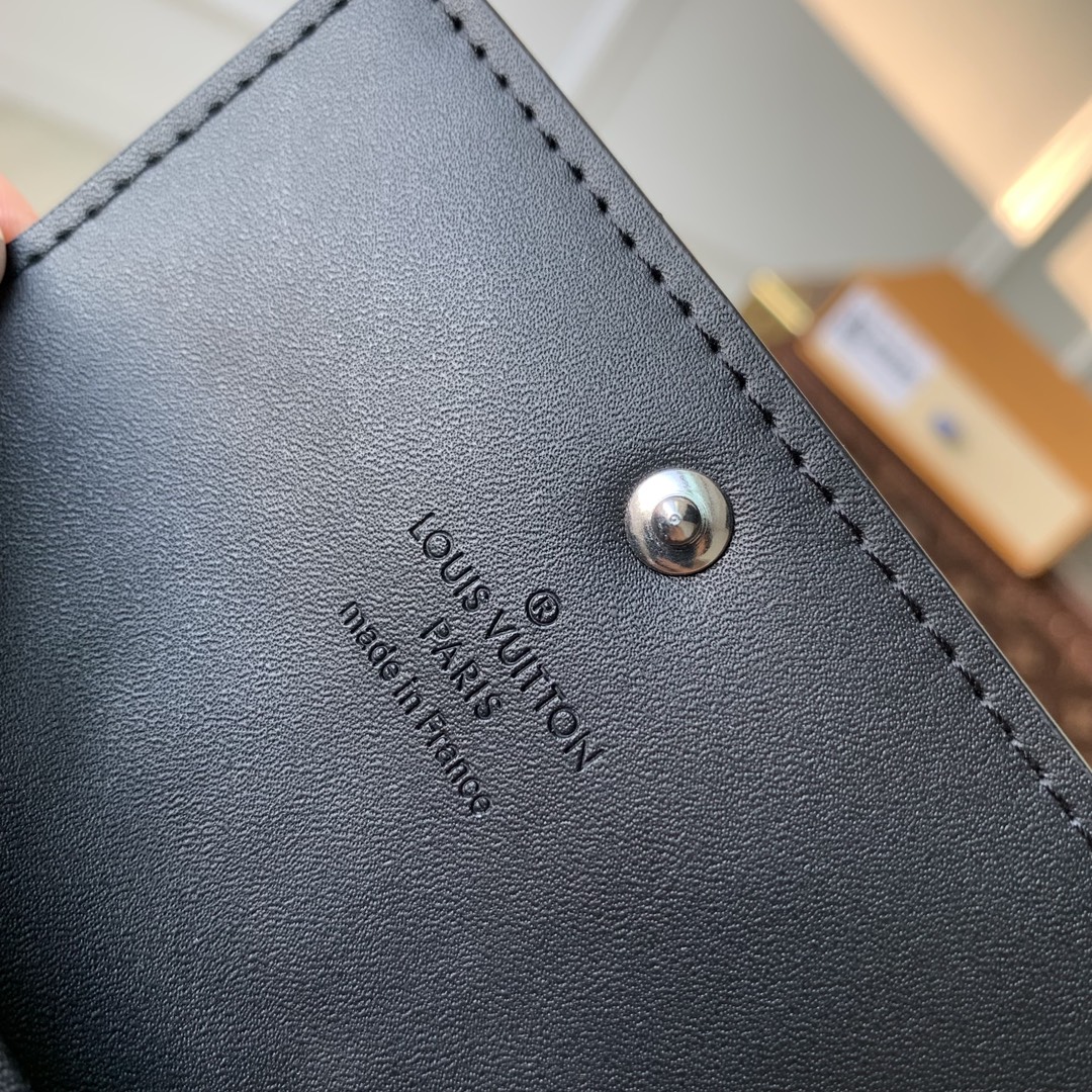 l0*is V*t0n wallet-m82604-12*7*2cm