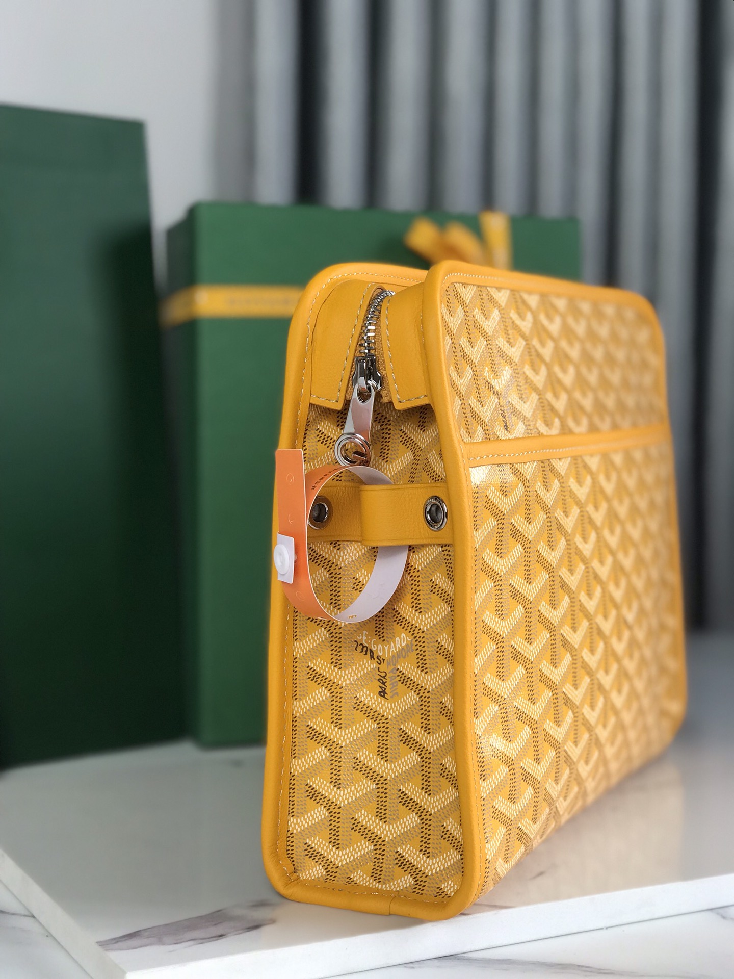 Go*ard toiletry bag-30x23×7.5cm