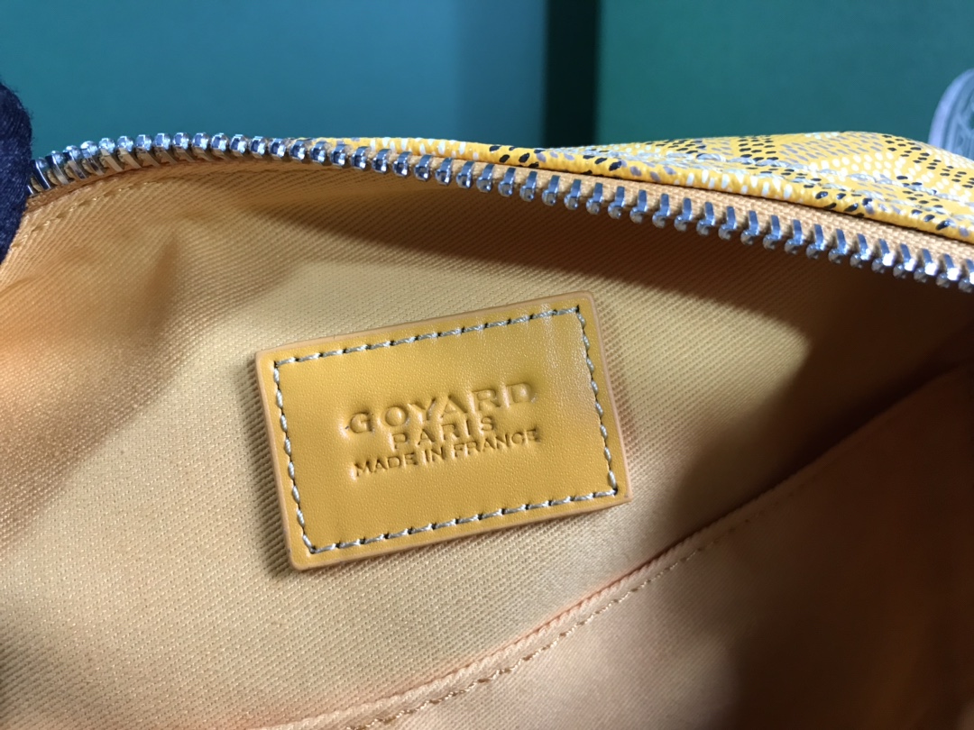 Go*ard cosmetic bag-25x12x12cm