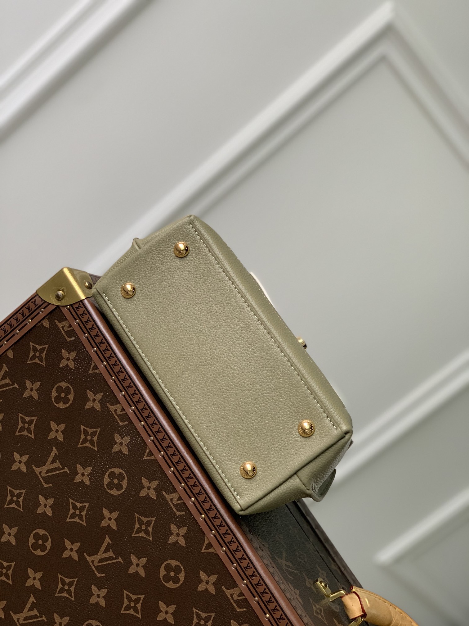 l0*is V*t0n lockme ever 23x17x10cm