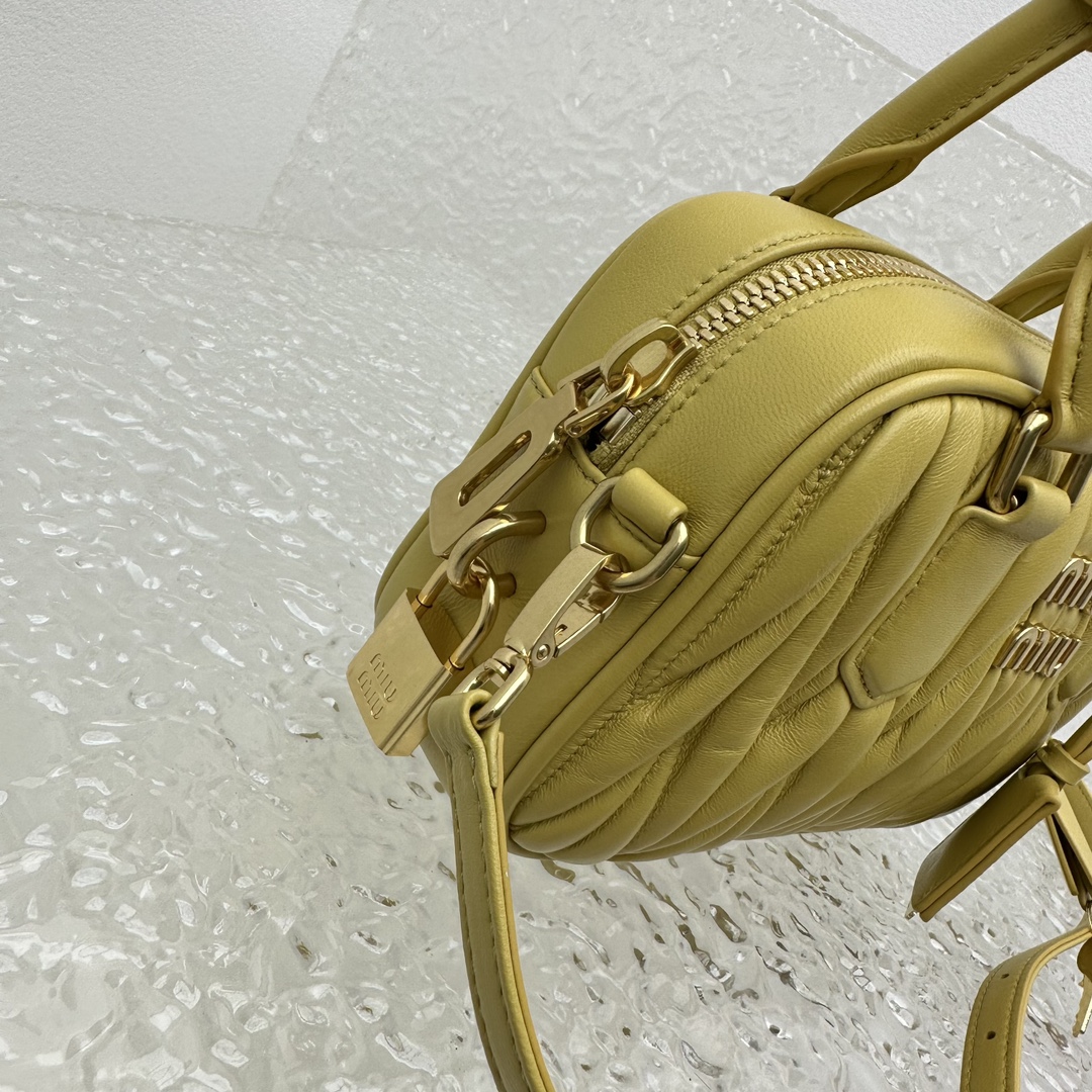 M*um*u vintage too pretty bag-19*13*6cm