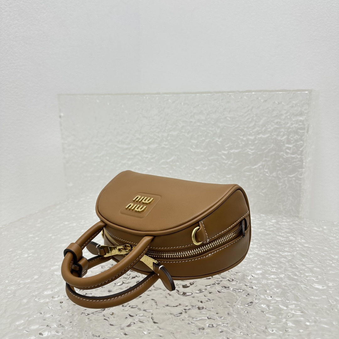 M*um*u ss23 bag-18*11.5*8cm