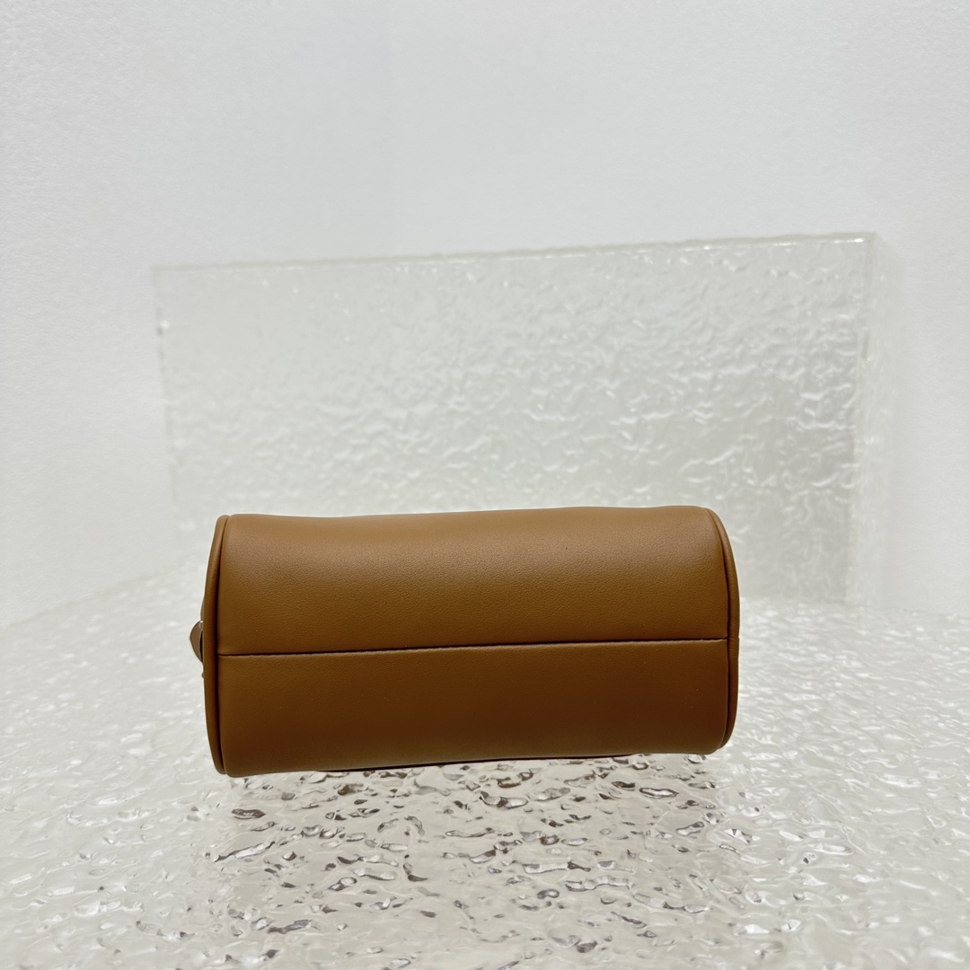 M*um*u ss23 bag-18*11.5*8cm