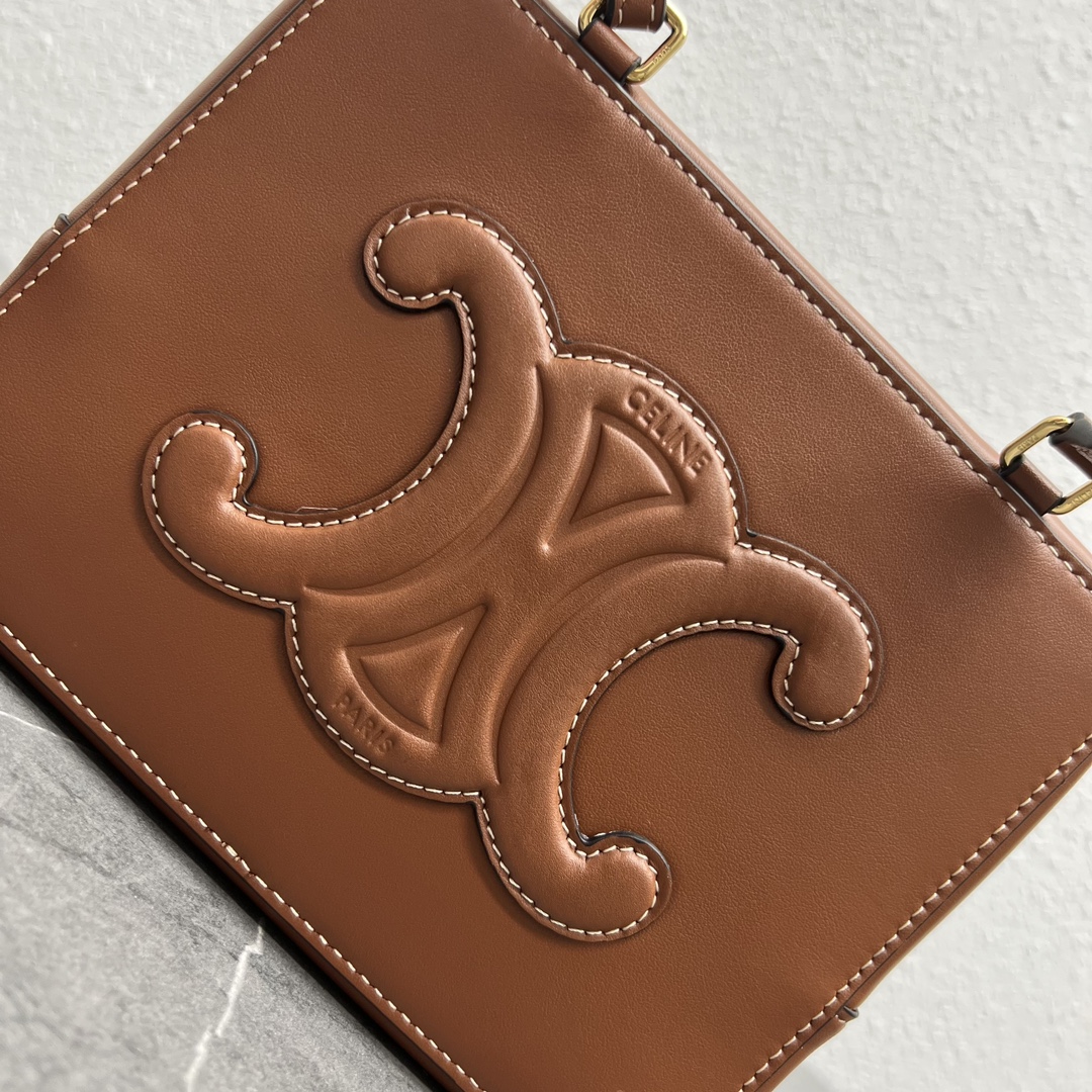 Celin Holded Handbags-20×15×13CM