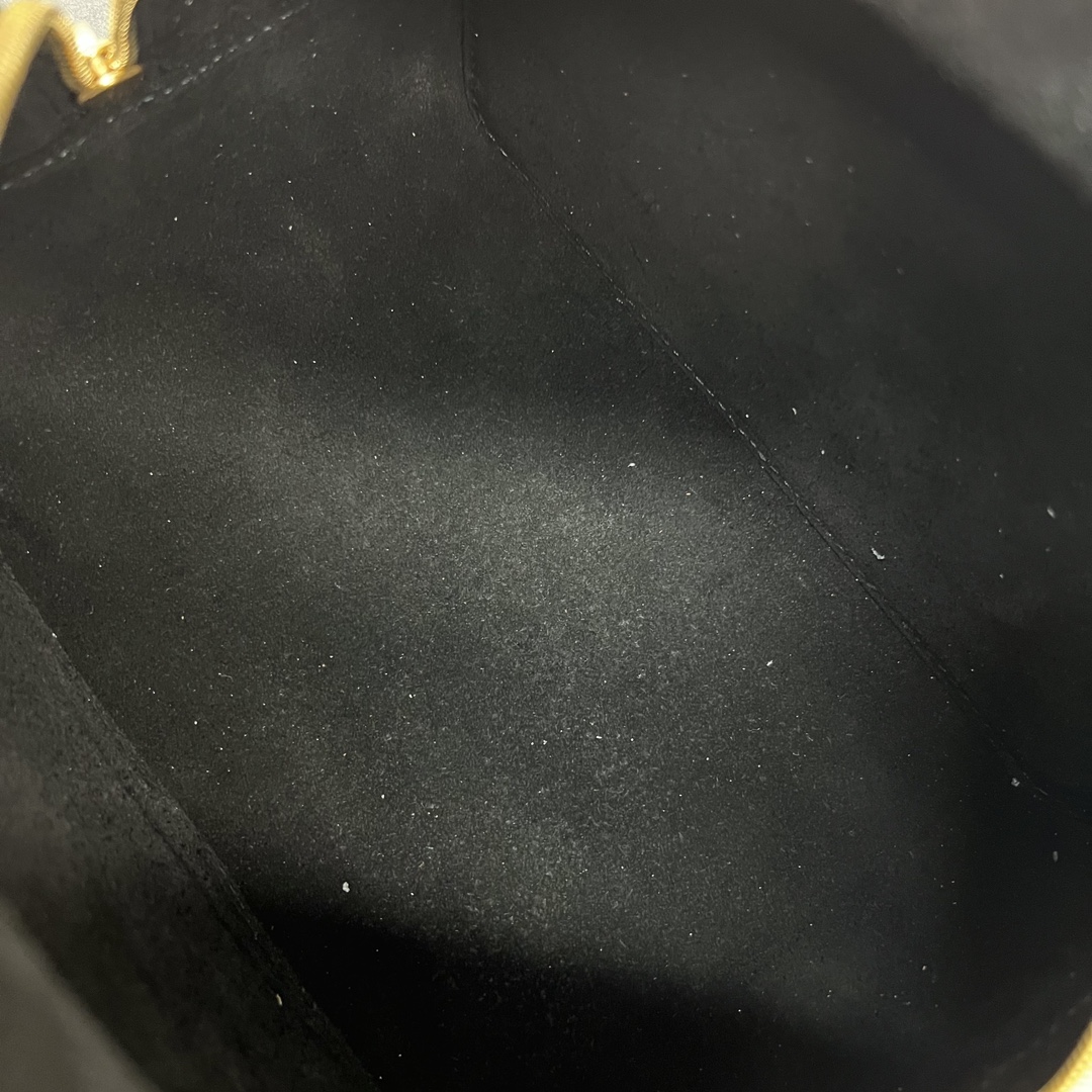 Celin Holded Handbags-20×15×13CM