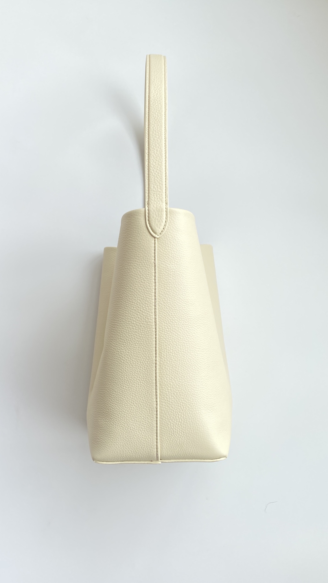 T*e R0w bucket-27*33*15cm