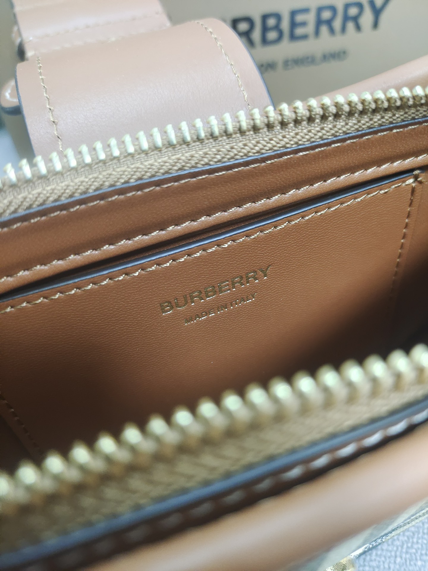 B**rry hobo bag-26×6×12cm