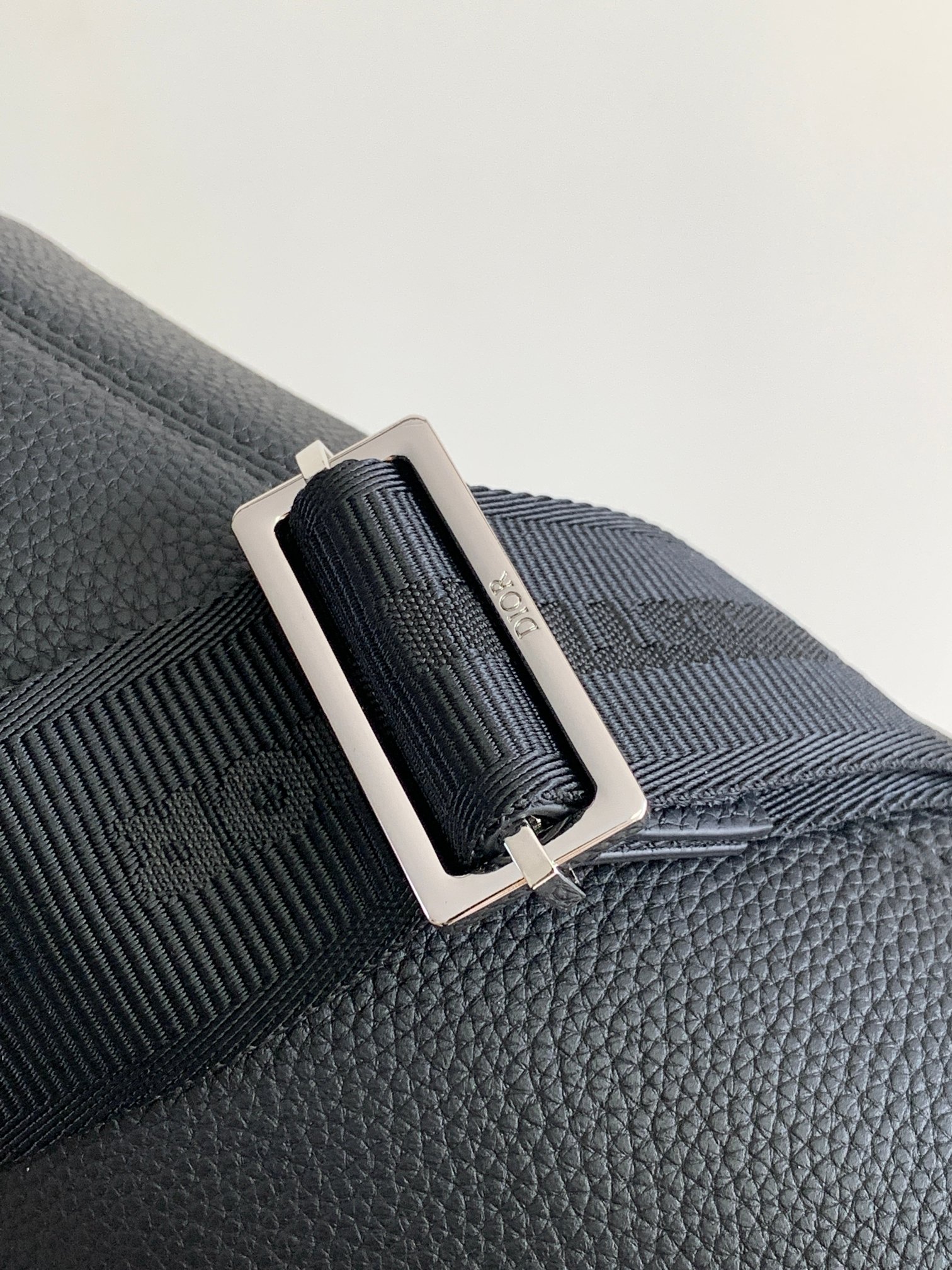 D*or oblique barrel crossbody bag-21.3x12.5x12.5cm