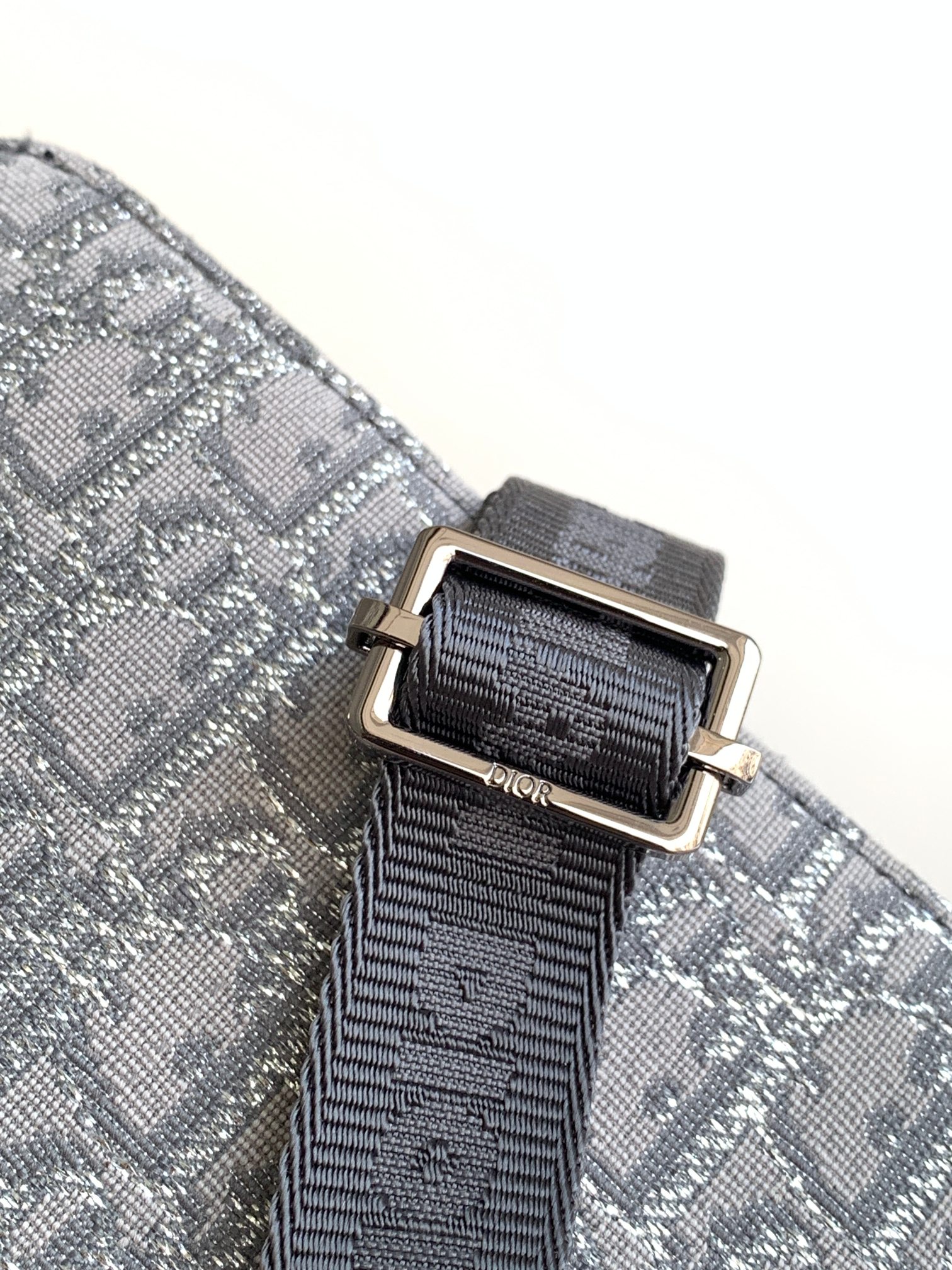 D*or oblique handlebag-17 x 12.5 x 55cm