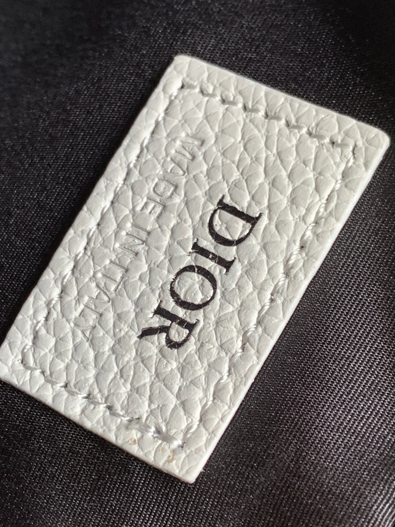 D*or essentials bag-17*12.5cm