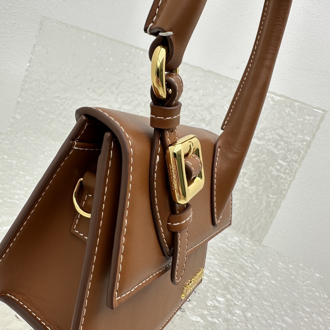 Ja*qvemvs classic bag-18x15.5x8cm