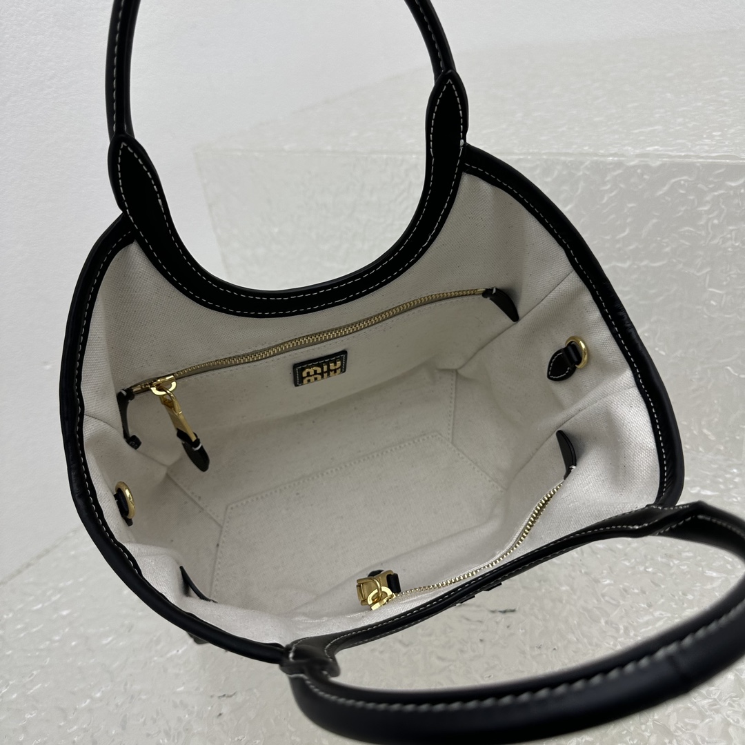 M*um*u hobo bag-22*11*14cm