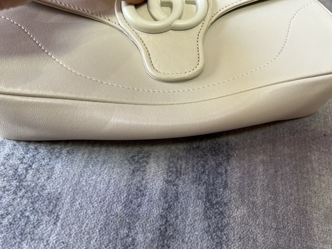 G*u*i gg aphrodite bag-27x 14x 5cm