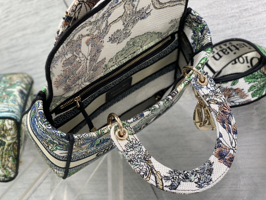 lady D*or handle bag-24cm