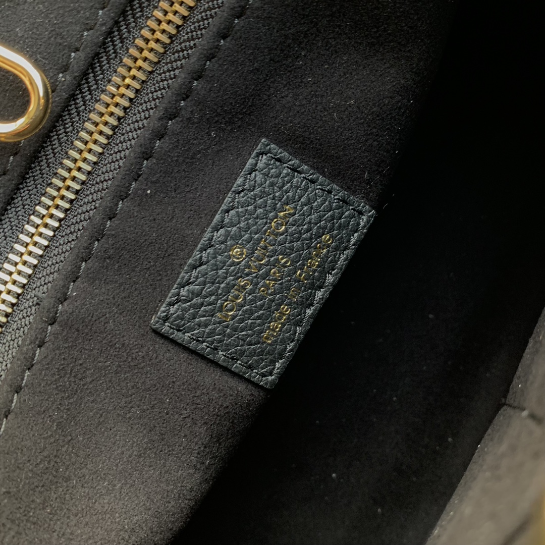 l0*is V*t0n onthego handbag-25*19*11.5 cm