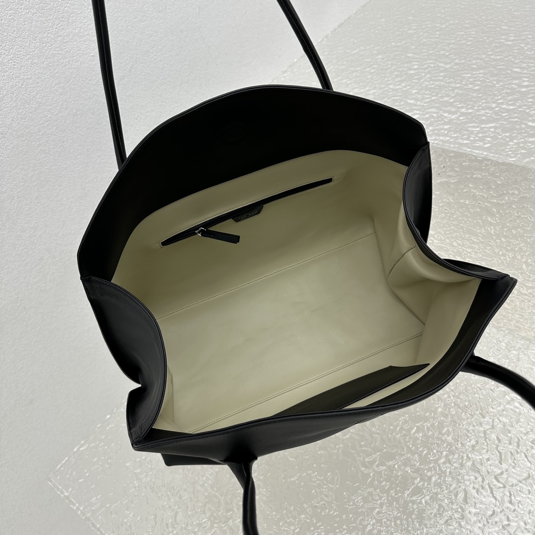 The R0w gabrie tote-44*20*36cm