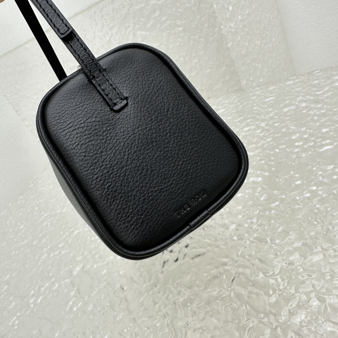 The R0w 90s bag-cowhide leather-19.5*10*8cm