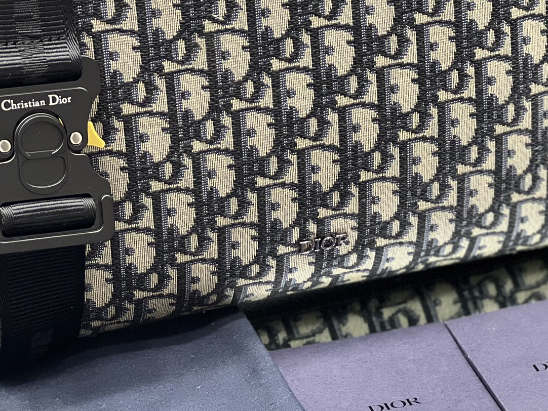 Dio Lingot Bag-29.5 x 21.5 x 7CM