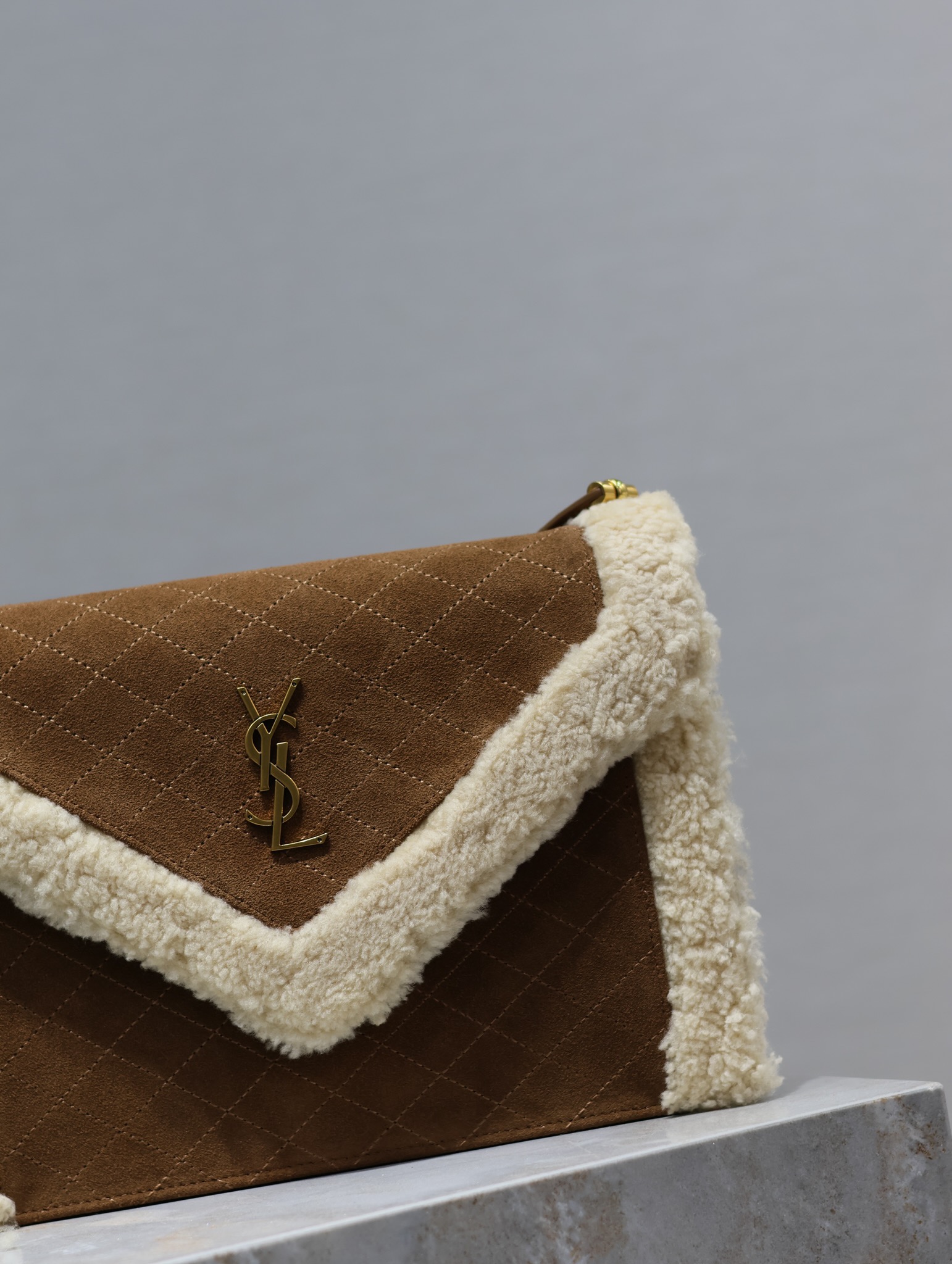 Y*L quilted grain envelope bag-26×18×5cm