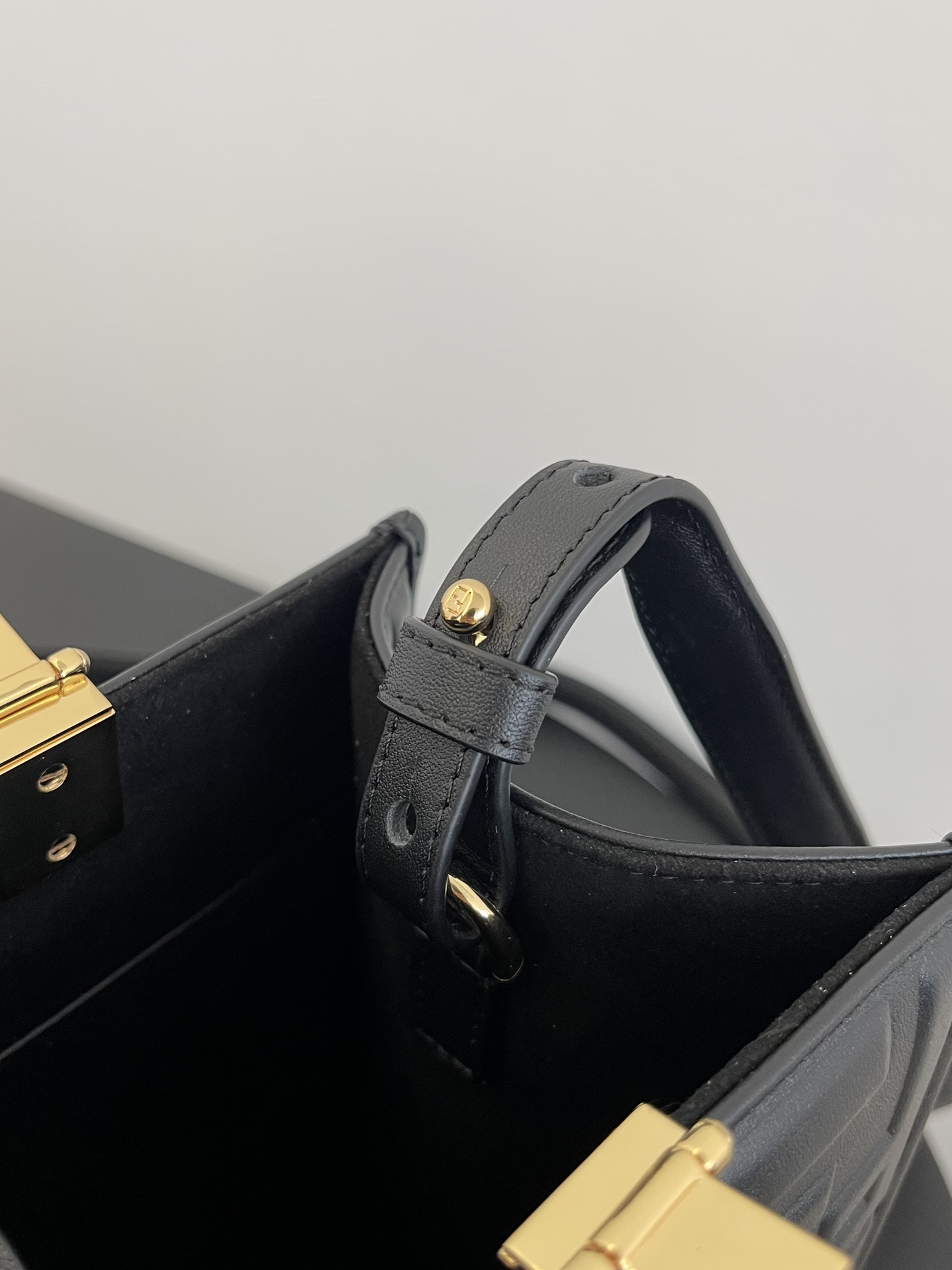 F**ditote bag-25.5x12x22.5cm