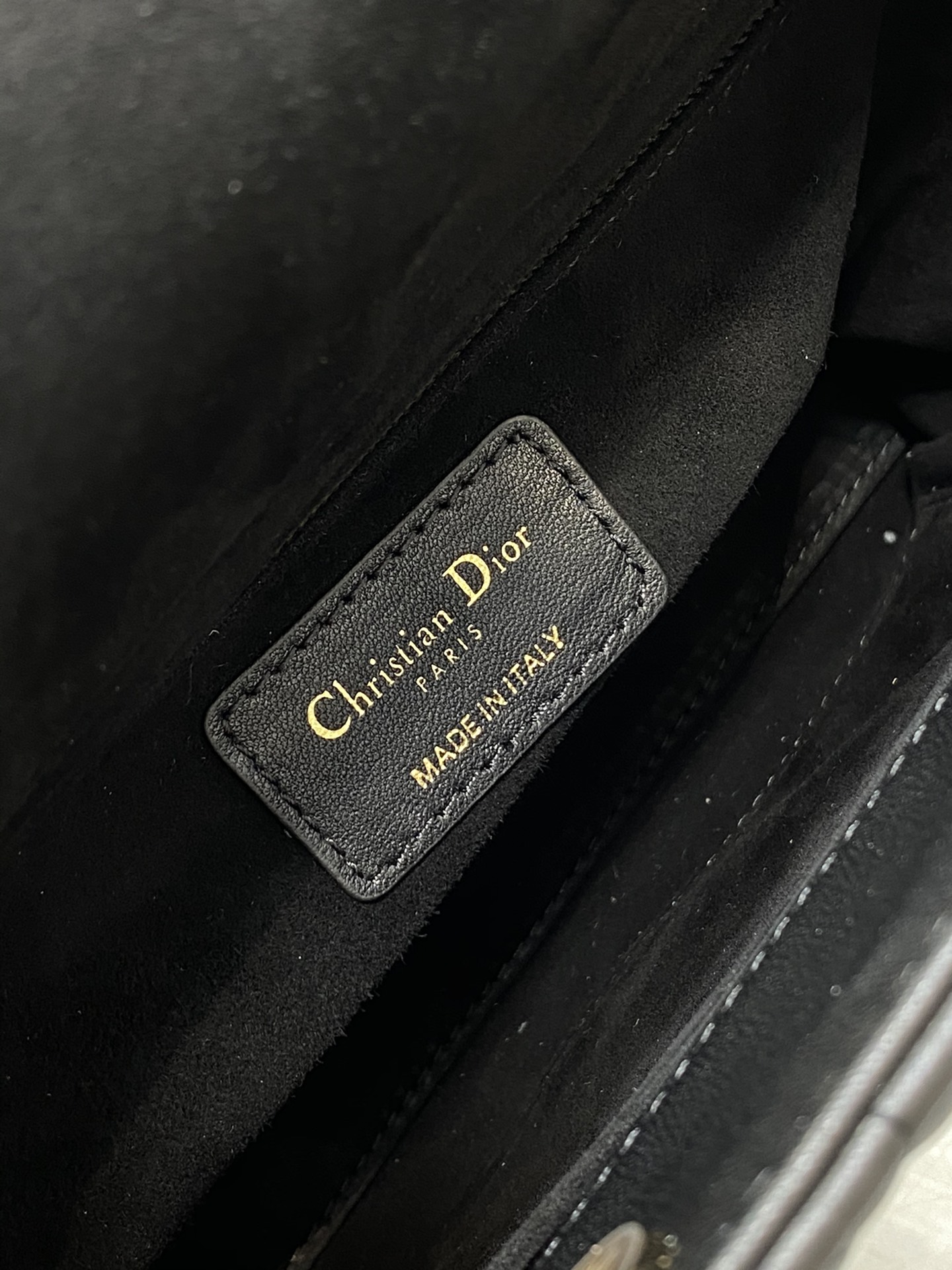 lady D*or bag-gold hardware-20*16.5*8cm