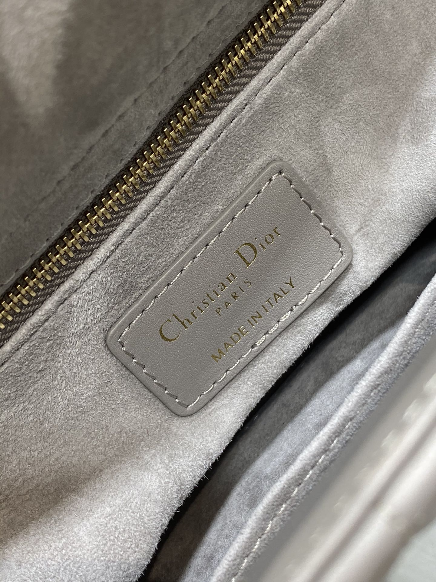 lady D*or bag-gold hardware-20*16.5*8cm