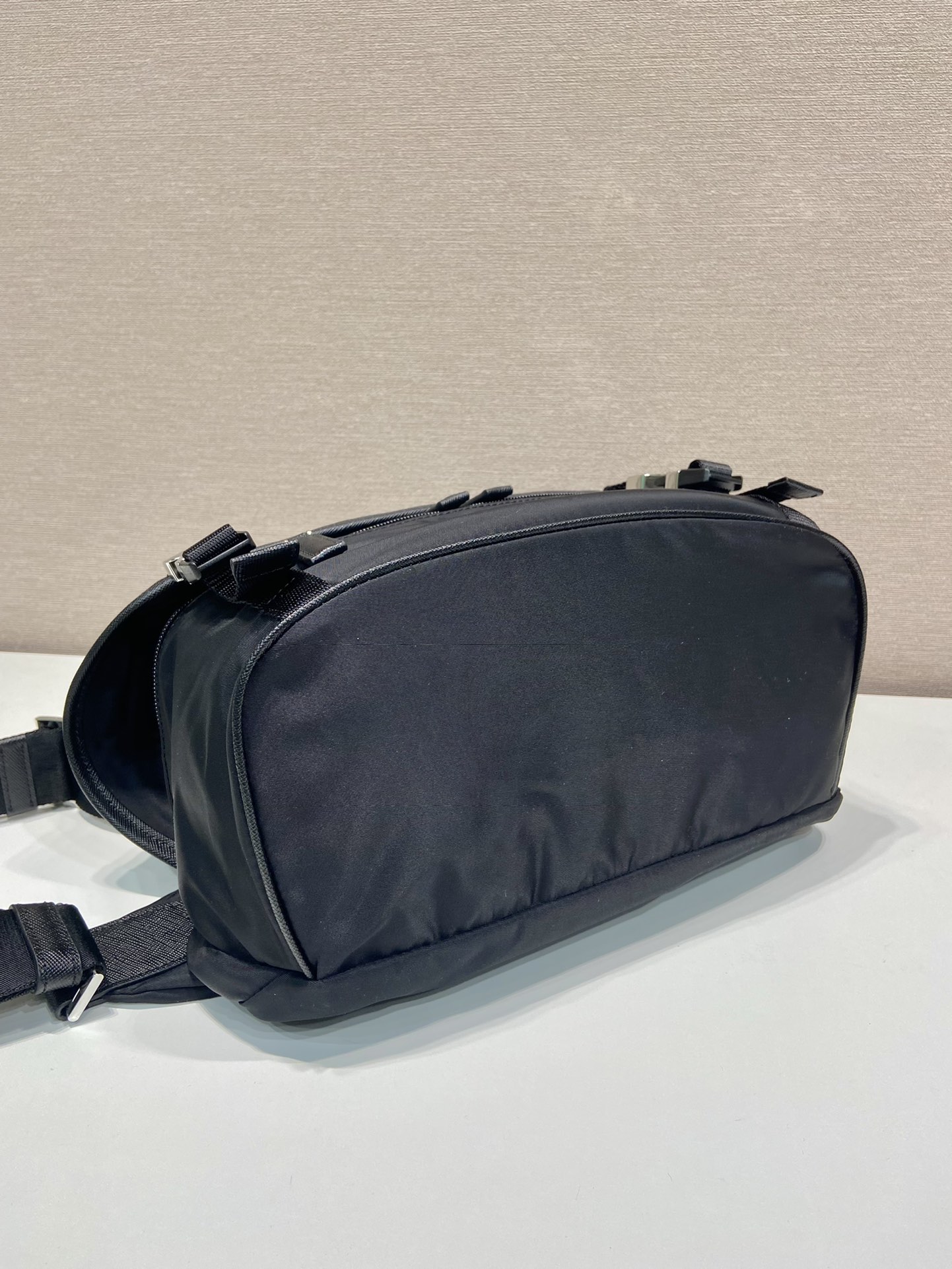 Pra*a 2vh99 messenger bag-27*15.5*14cm