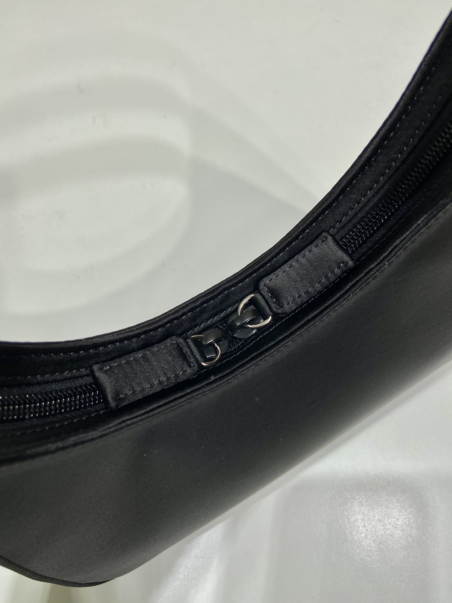 Pra*a 1bh611 vintage hobo bag-21*16*7.5cm