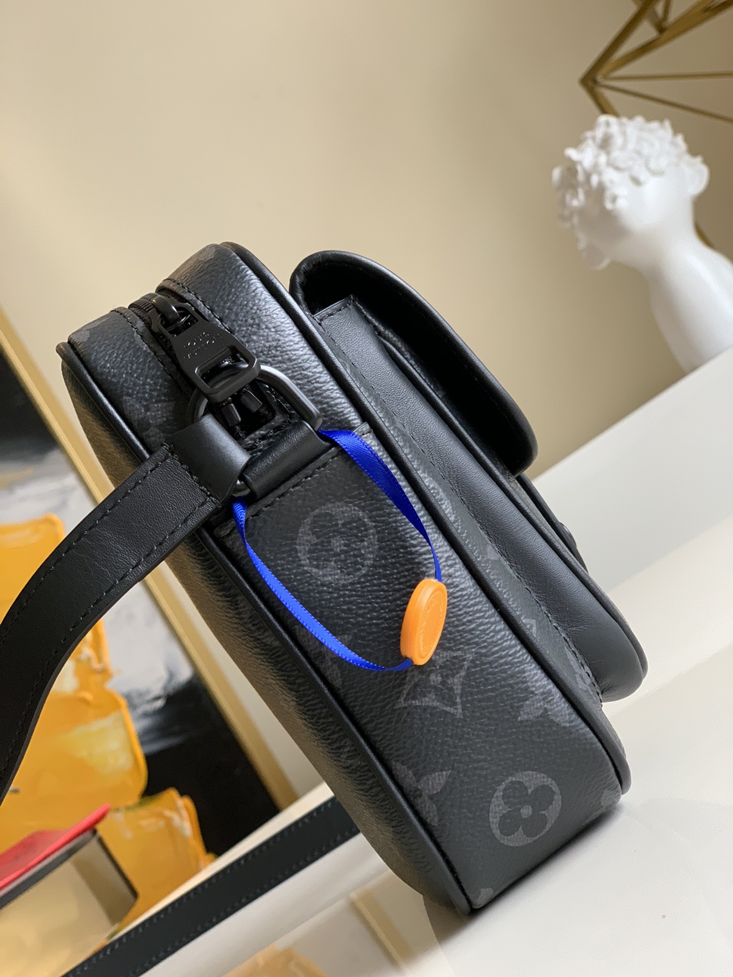 l0*is V*t0nmonogram macassar christopher bag-15x17x8cm