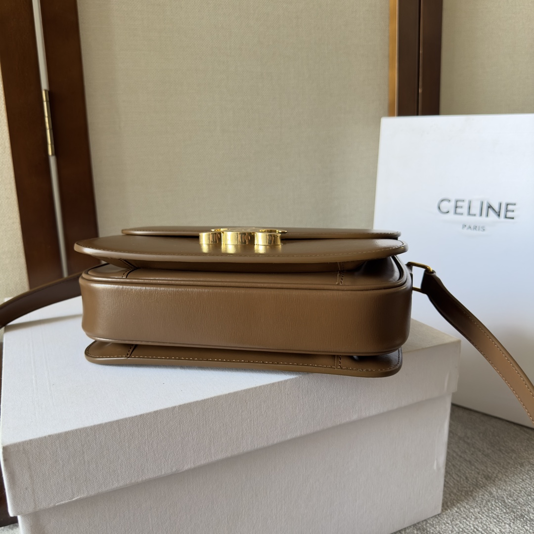 Celin Triomphe Shoulder Bag-22.5x16.5x7.5CM