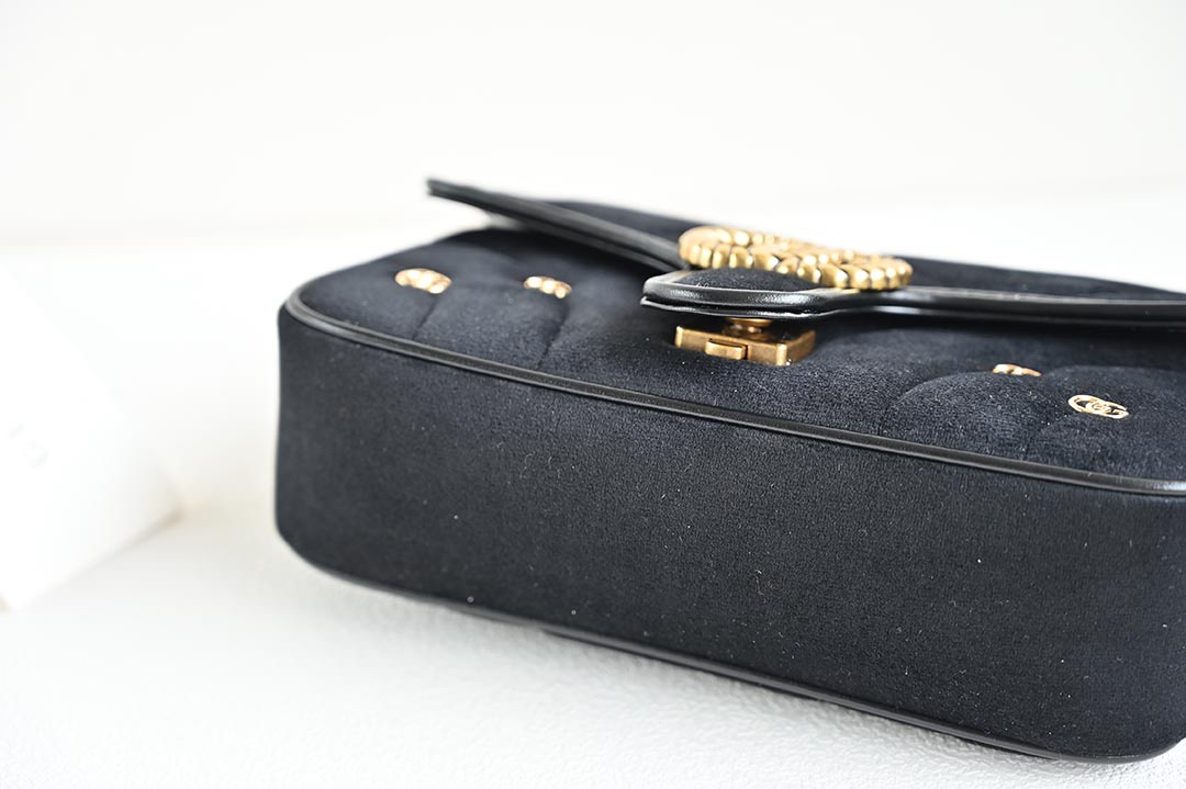 G*u*i marmont bag-22x13x6cm