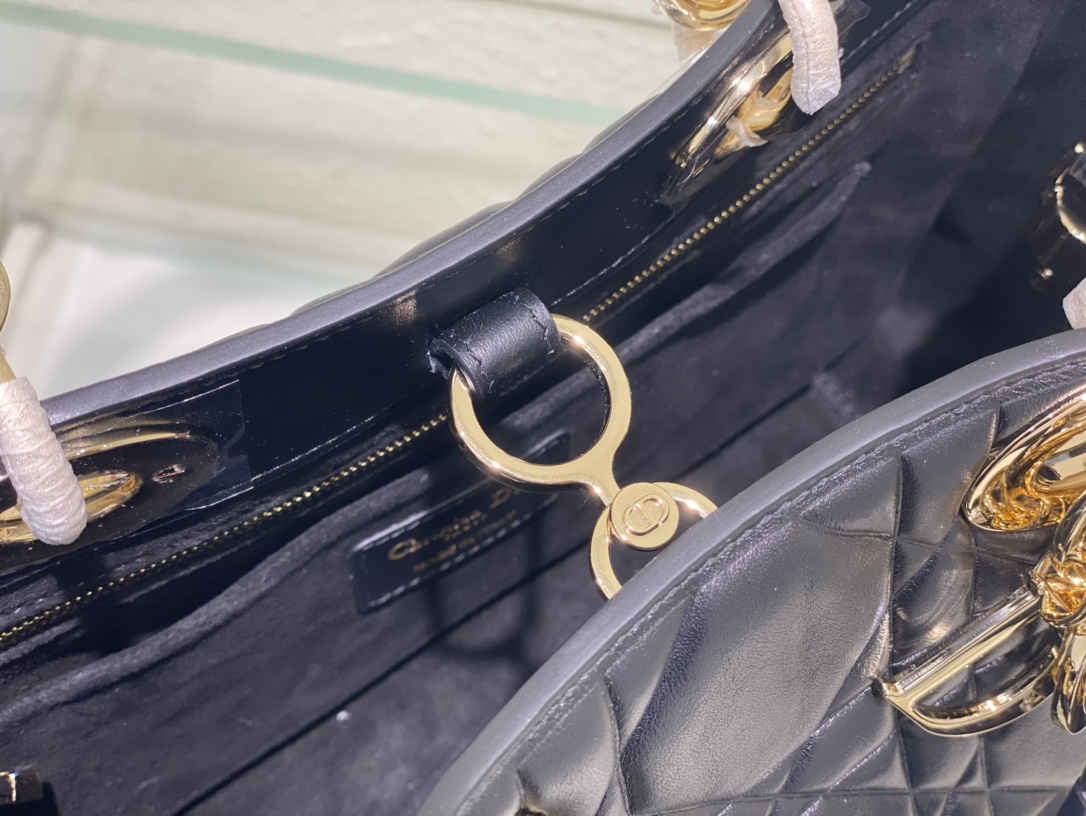 D*or 95-22 top handbags-30*19*14cm