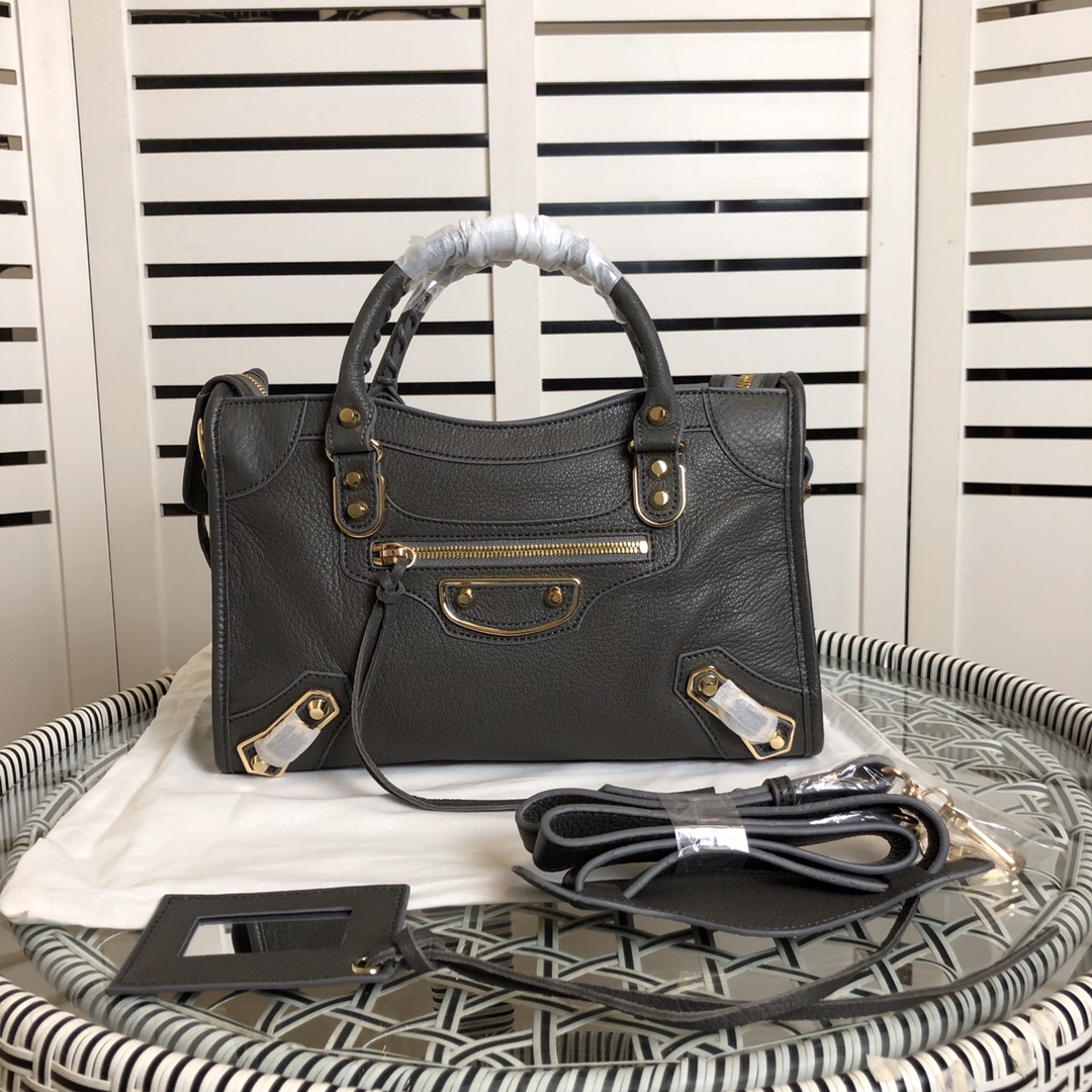 Ba*len*cia*ga graffiti classic city