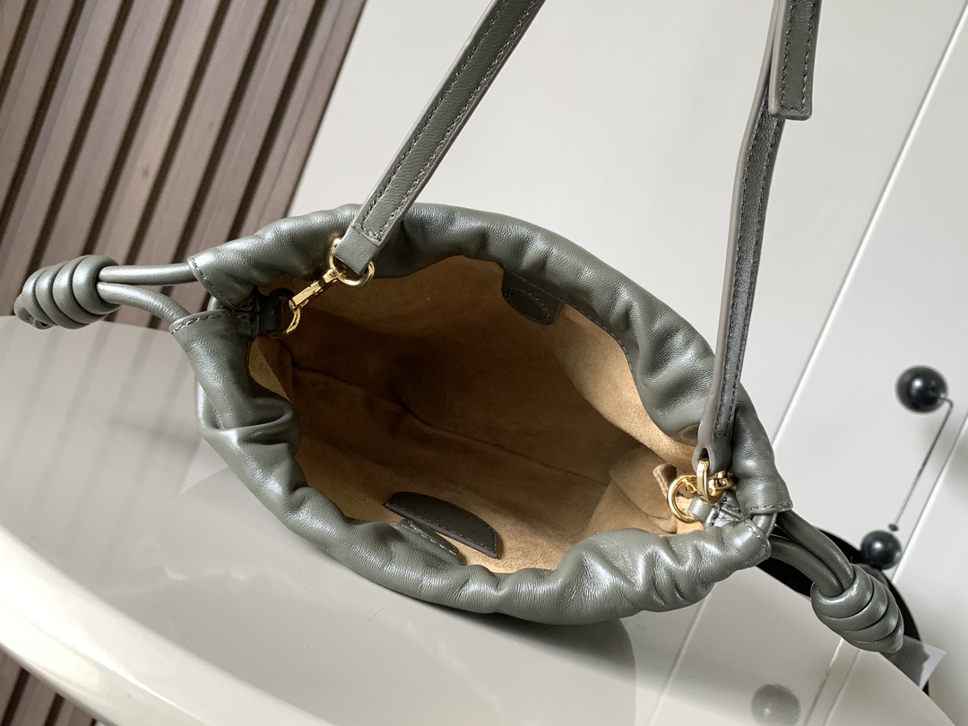 L0ew* mini flamenco purse bag-23*17*5.5cm