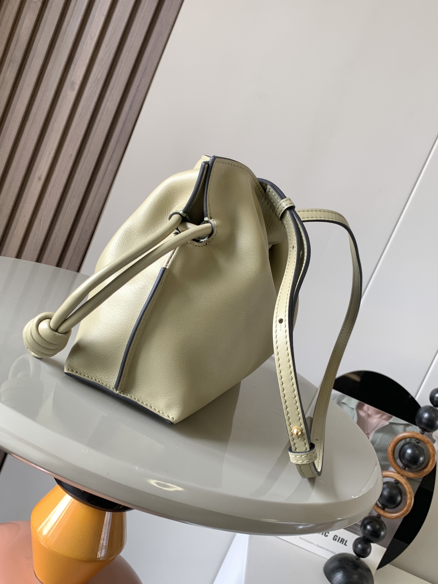 L0ew* flamenco-22.5*18*9cm