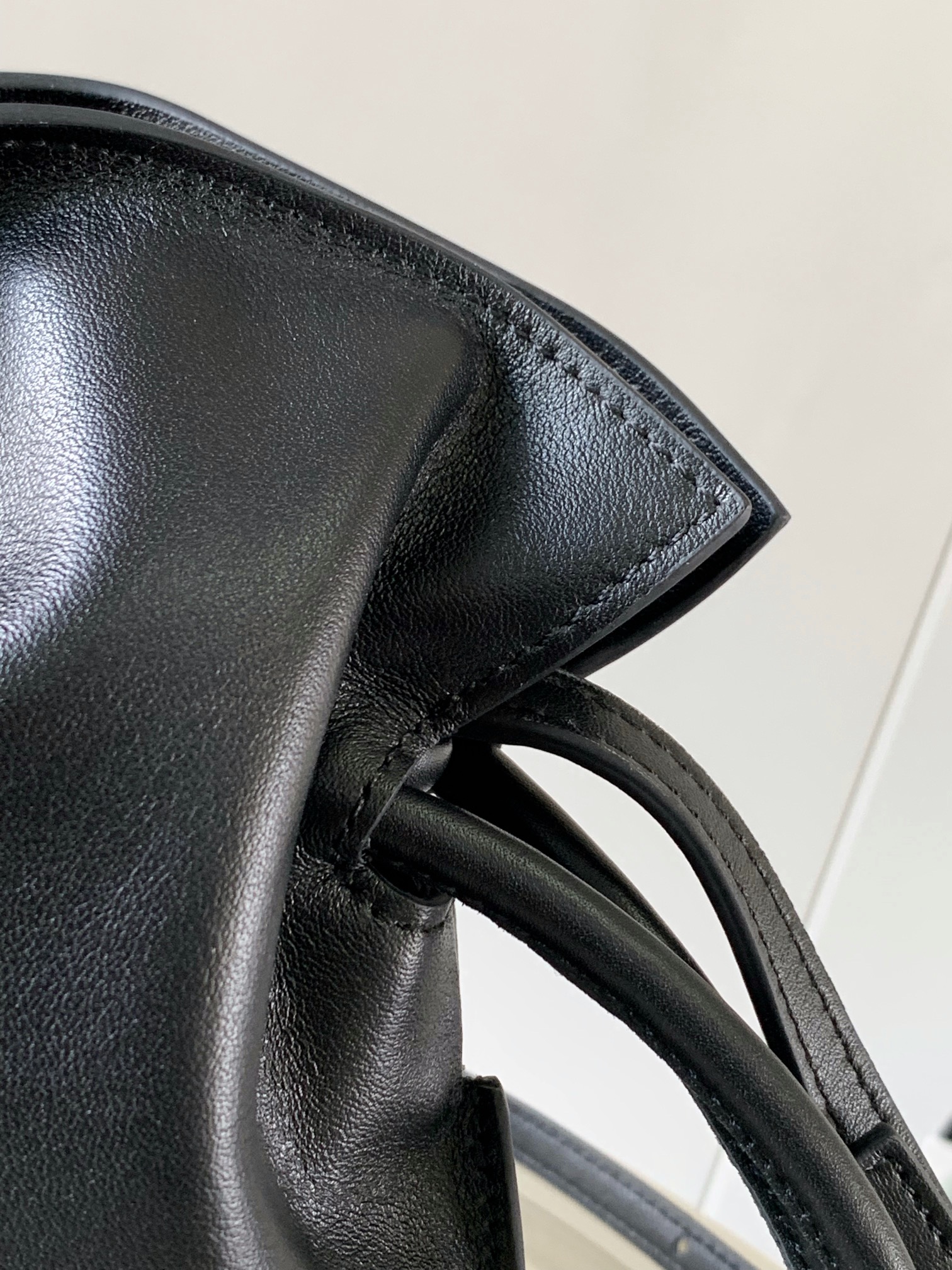 L0ew* flamenco-22.5*18*9cm