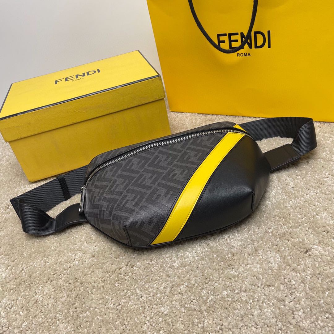 F**di waist bag-18x17.5cm