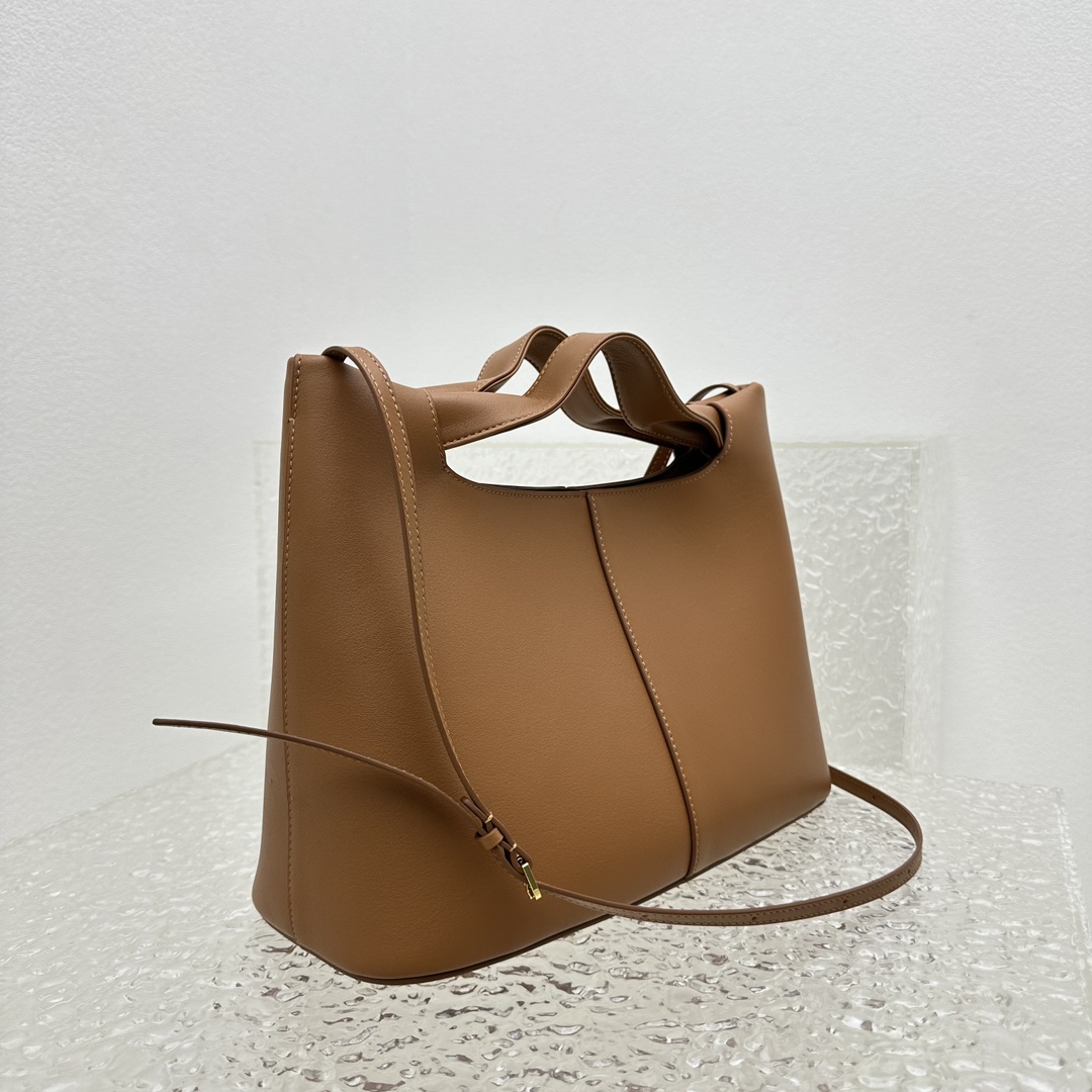 T*e R0w camdem bag-32*23*14cm